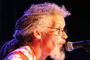 Hugo Barbet© 2026 JazzoNotes